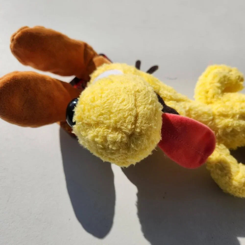 NEW Odie 8